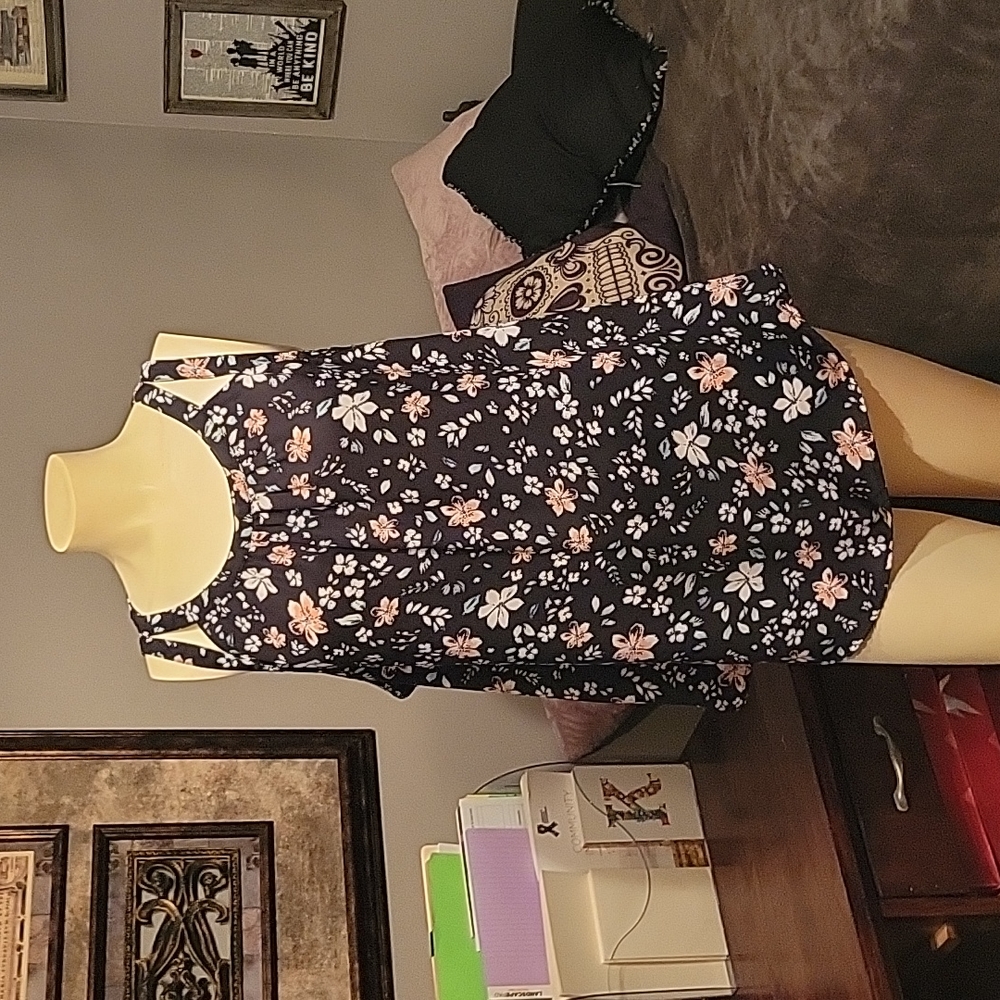 Torrid floral top